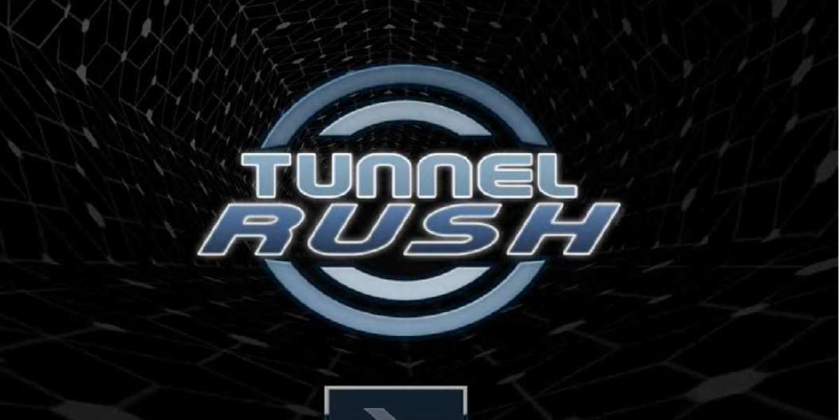 What are some strategies to improve the score in Tunnel Rush?