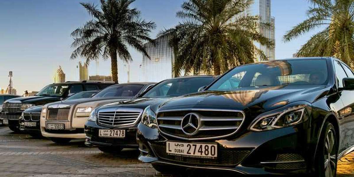 Unlock the Wonders| Why Rent a Car Dubai Is Essential for Tourists