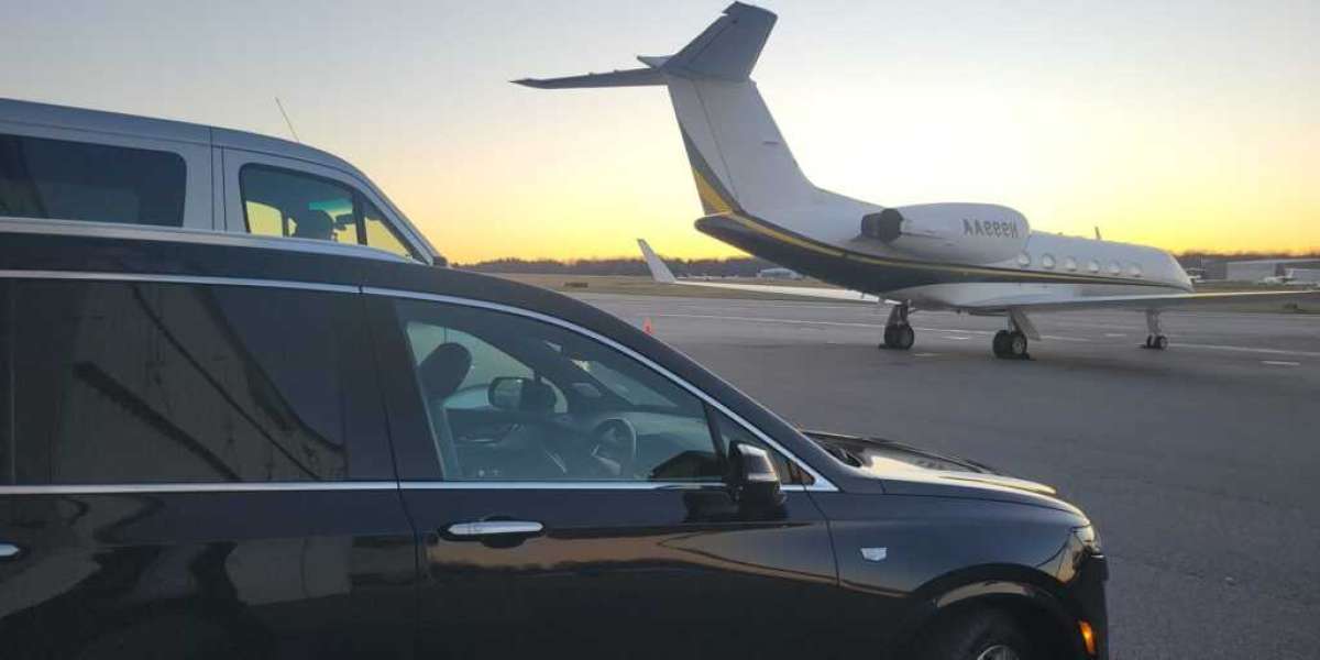 Best Airport Limo Service in Stamford: Why IQ Transportation is the Topa Choice